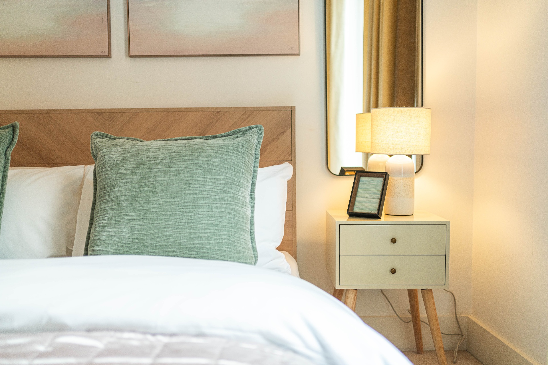 Kensington staging detail 11