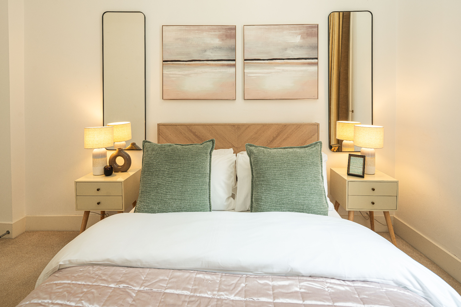 Kensington staging detail 8