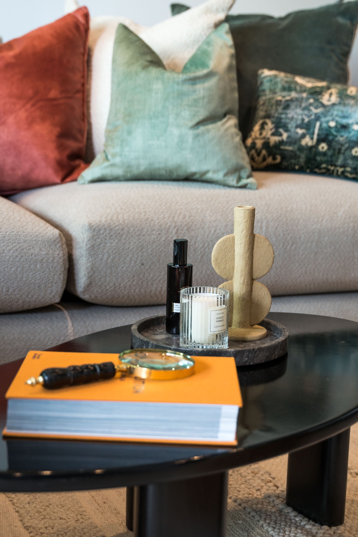 London Retreat staging detail 9