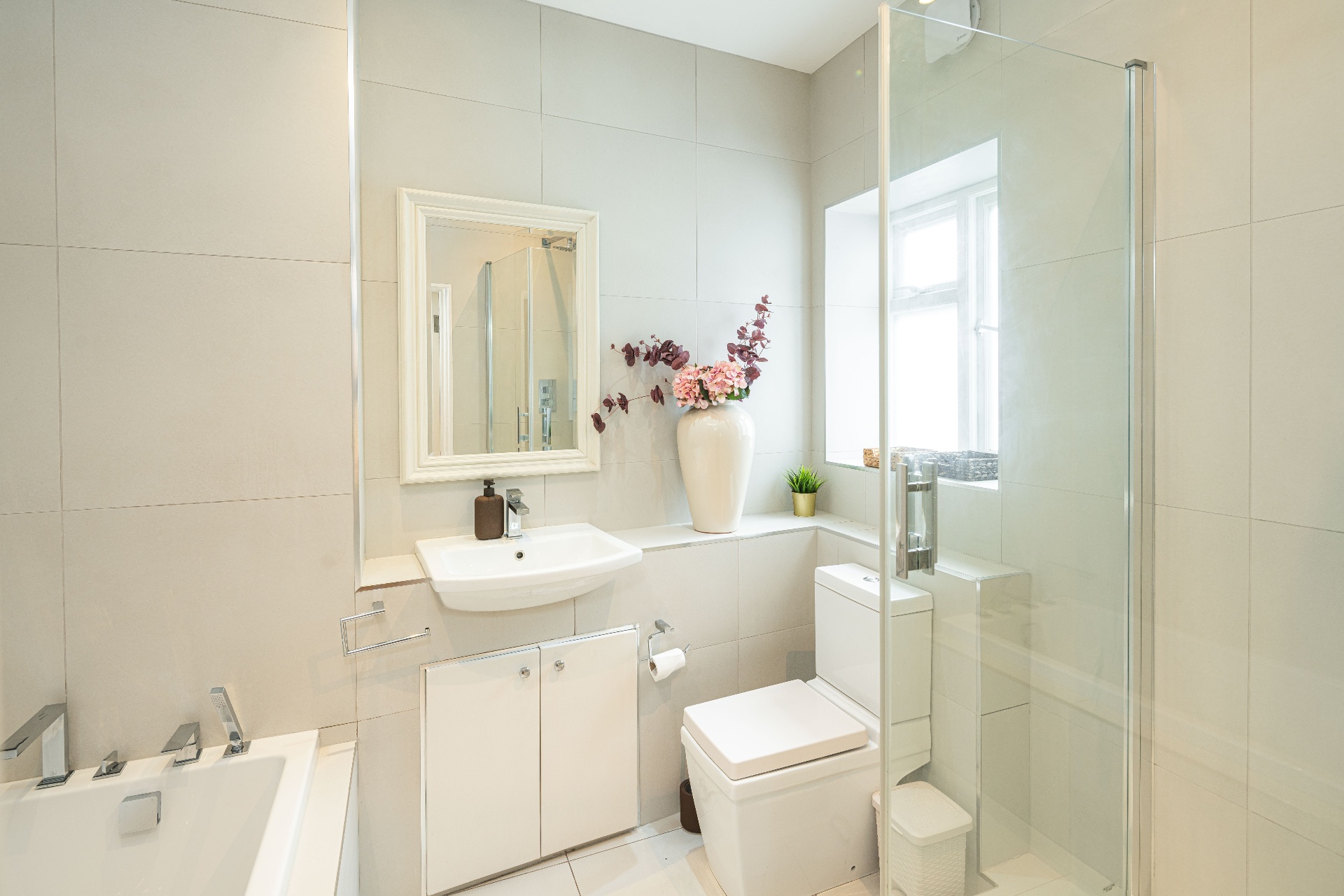 Kensington staging detail 9