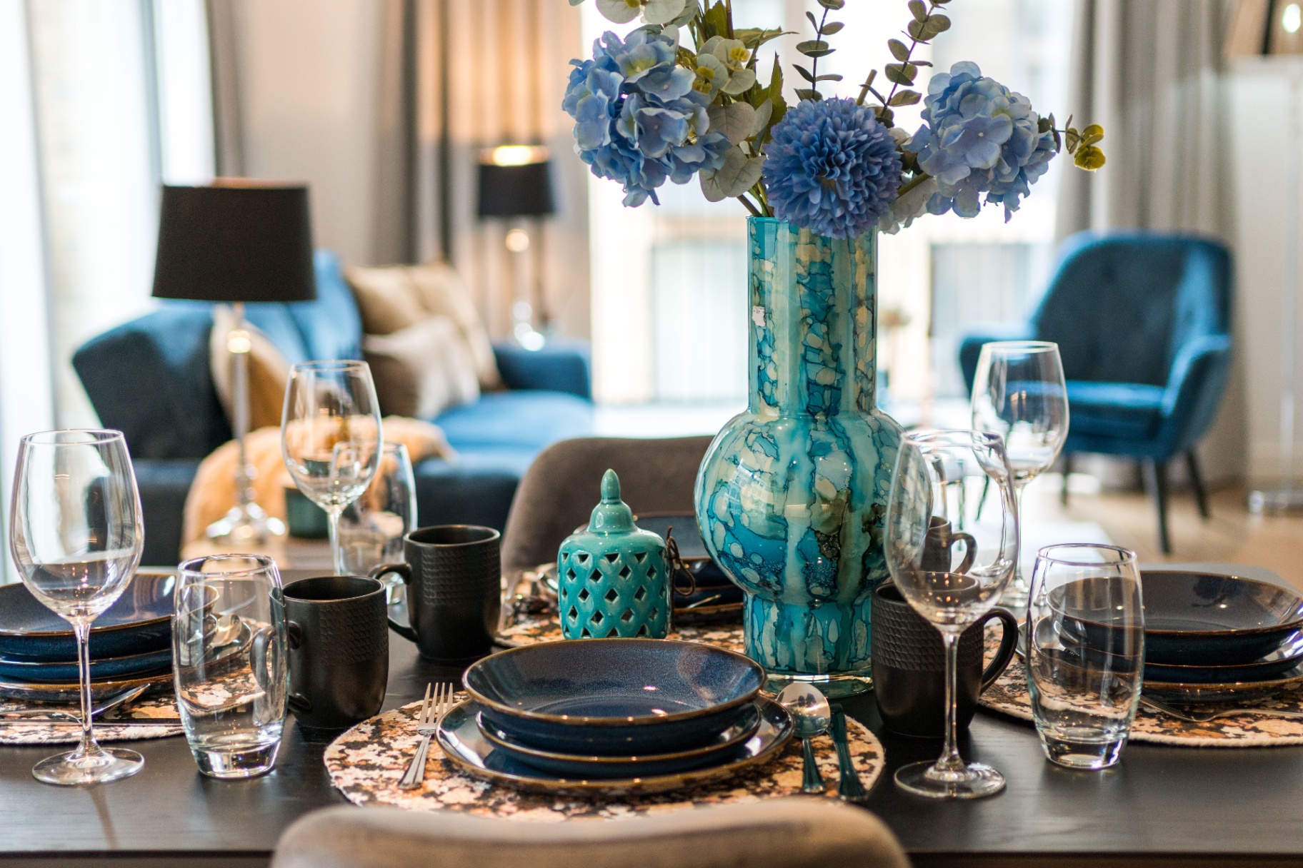 Covent Garden Flat staging detail 8