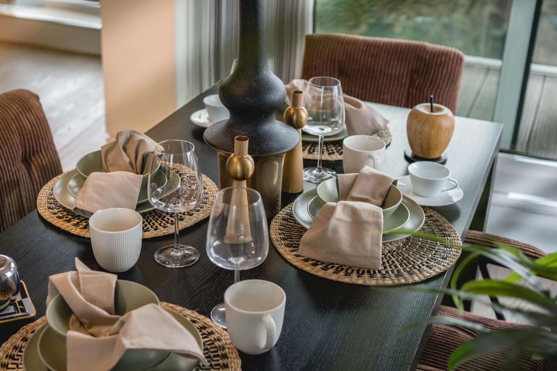 SA London Apartment staging detail 6