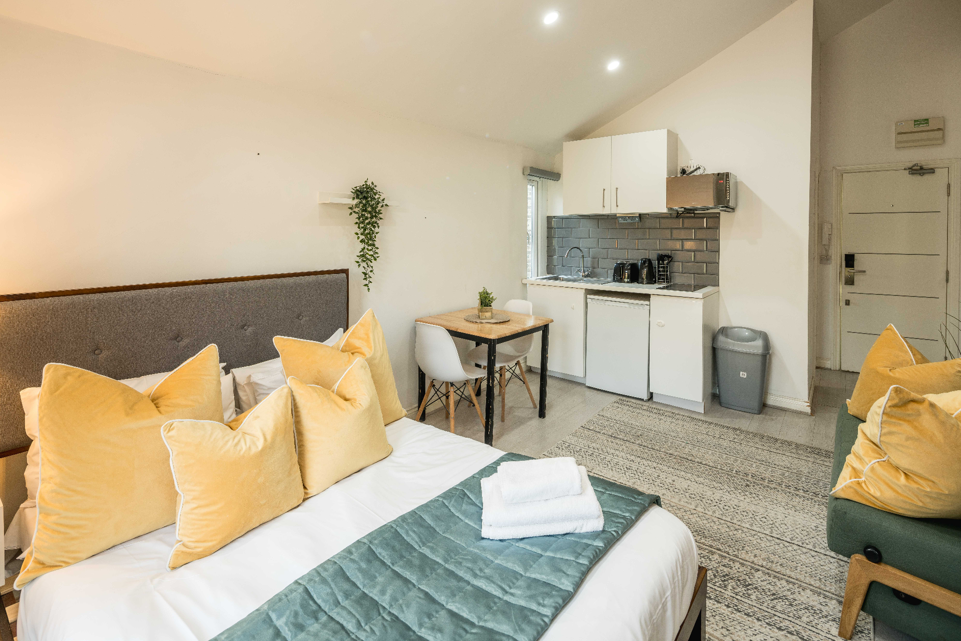 London HMO staging detail 4