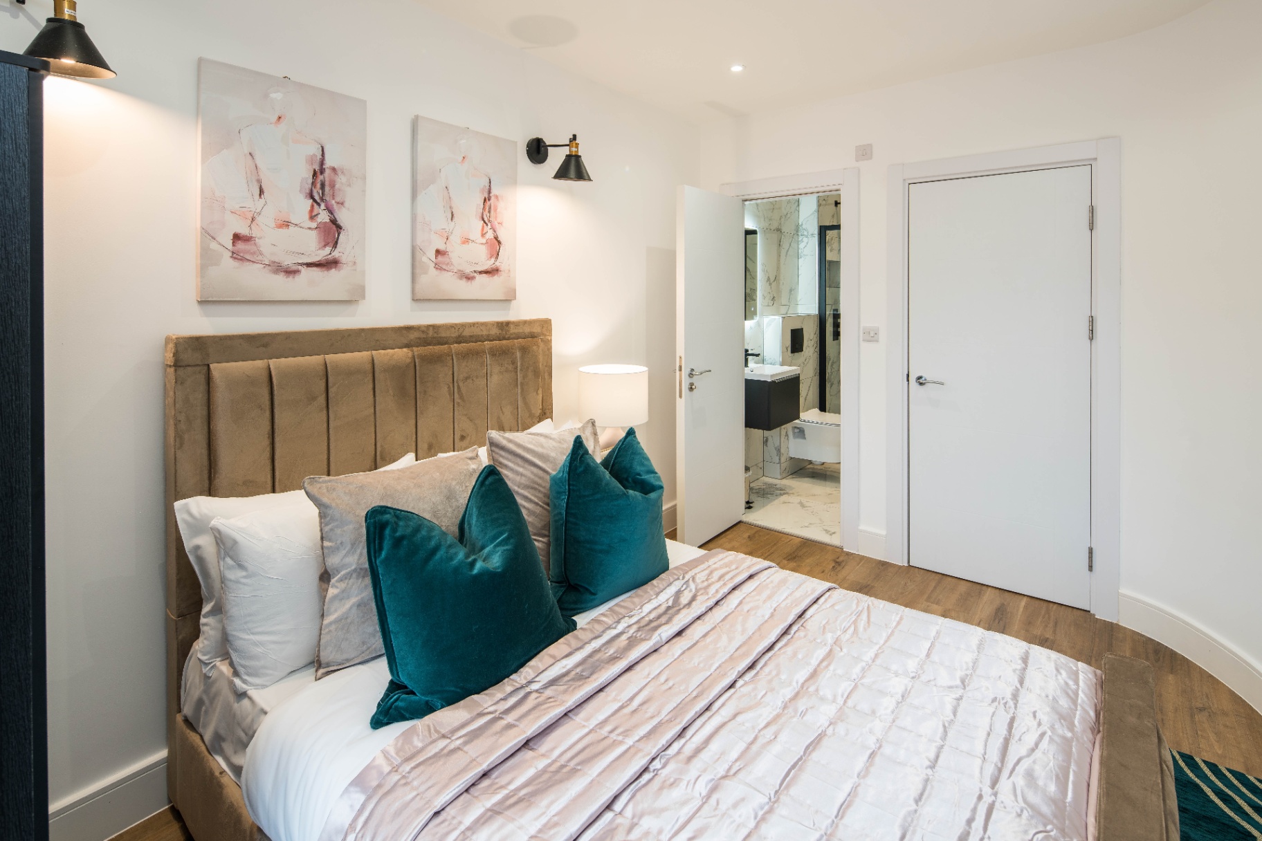 Shoreditch  Portfolio staging detail 4